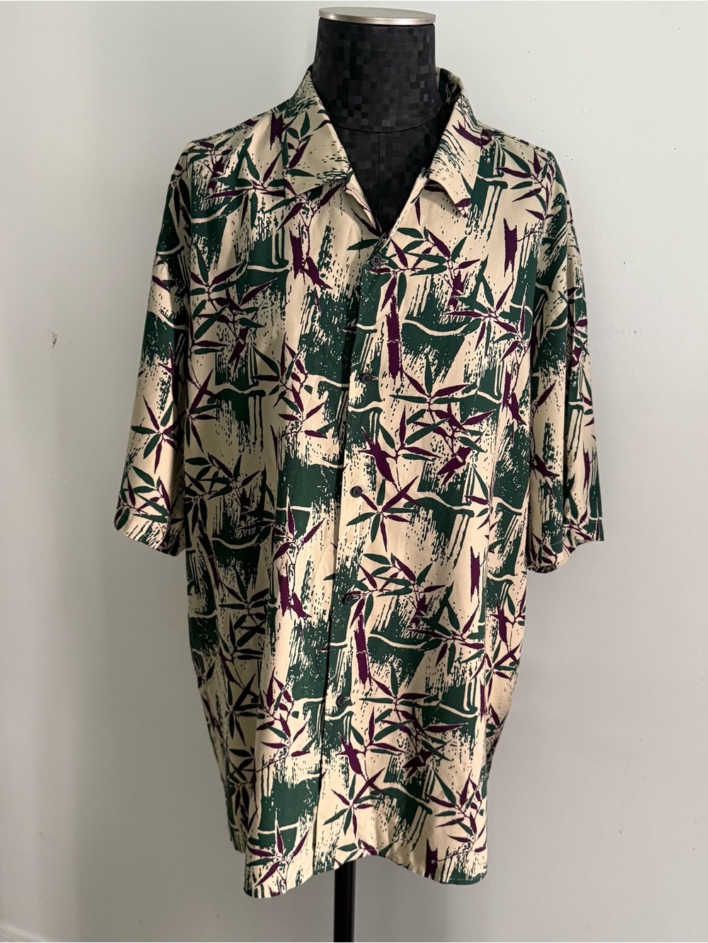 Uniqlo Men's Ancient Bamboo Print Open Collar Hawaiian Short Sleeve Shirt
